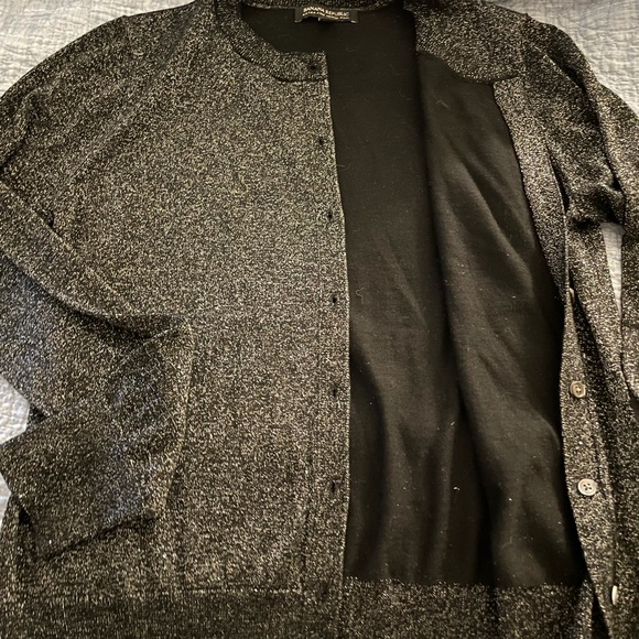 Cardigan great for Christmas wear - Picture 3 of 3